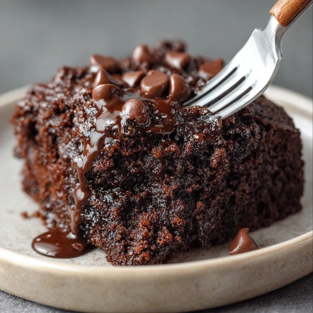 Chocolate Dump Cake Recipe: Easy and Cozy Family Favorite