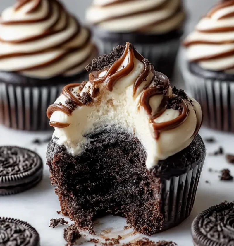 Decadent Fudge Swirled Oreo Bottom Cheesecake Cupcakes